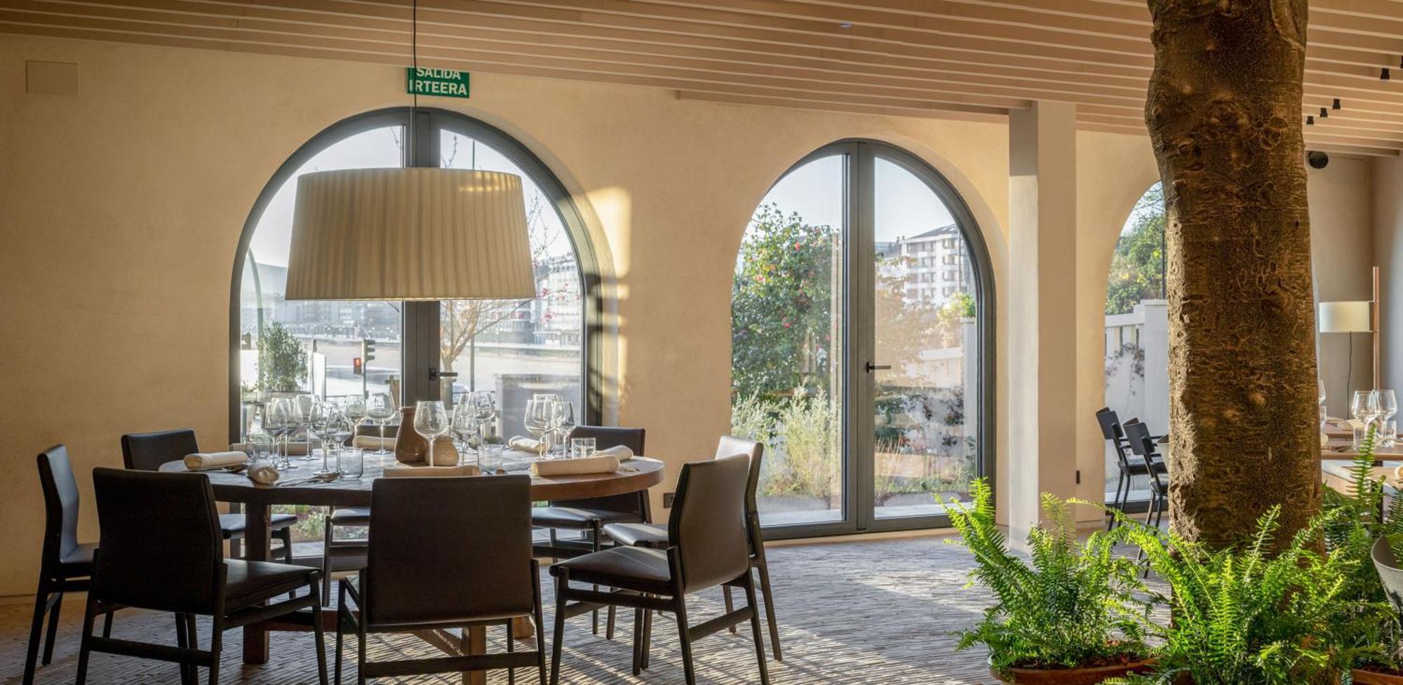 Hotel Ur Bare Zarautz Buitenkant foto