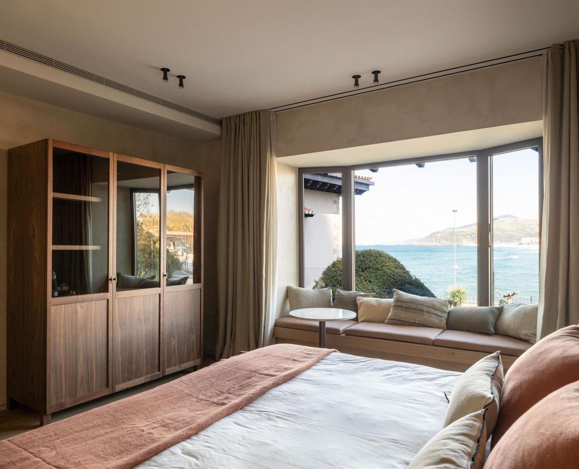Hotel Ur Bare Zarautz Buitenkant foto